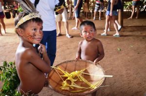 Indigene Völker: Den Amazoniern droht ein Genozid