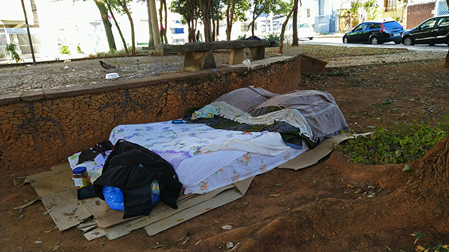 Die Obdachlosigkeit in Brasilien explodiert