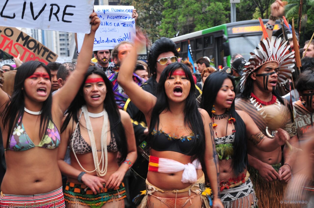Demo in Sao Paulo gegen den Belo Monte Staudamm